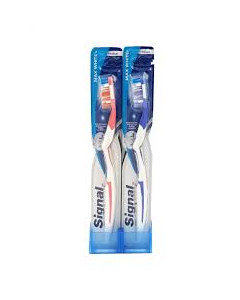 Signal Extra Clean Medium Toothbrush (India) - Case